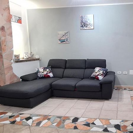 Willa Casa Lory SantʼAntìoco Zewnętrze zdjęcie
