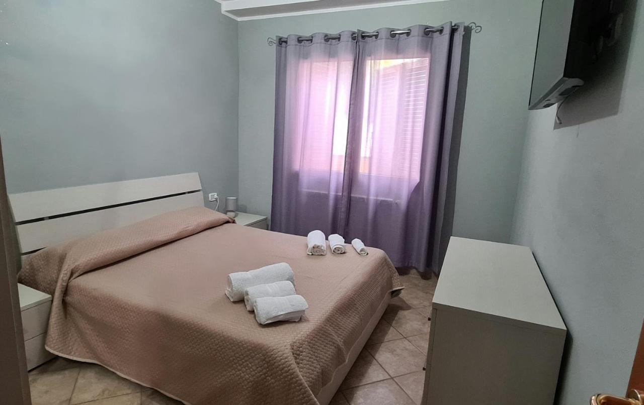 Willa Casa Lory SantʼAntìoco Zewnętrze zdjęcie